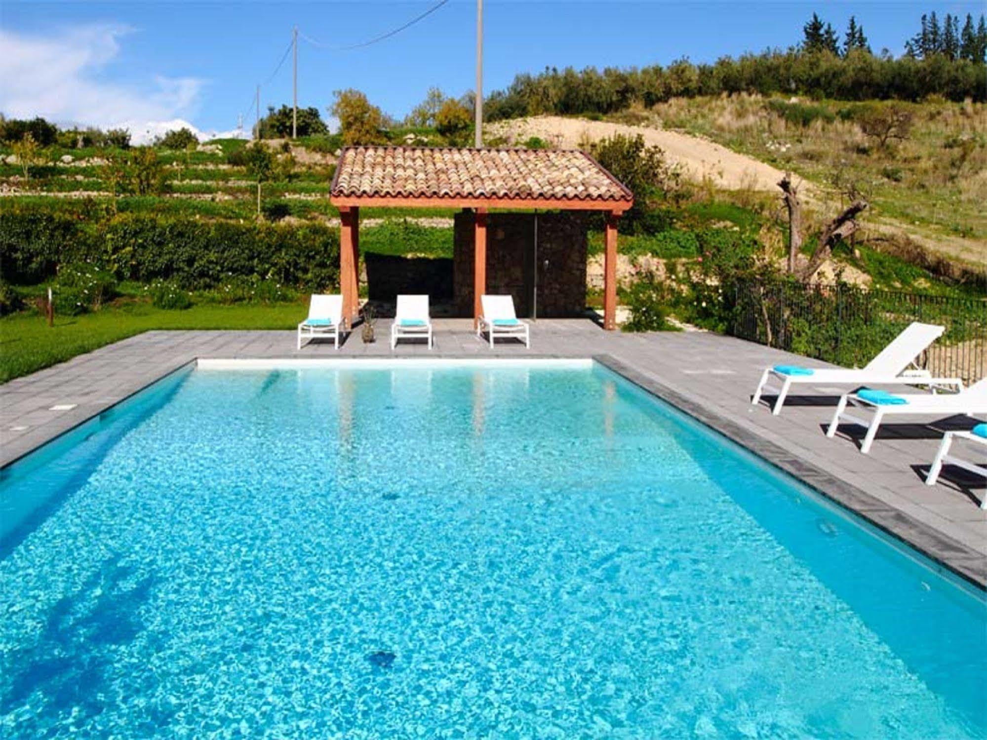 Vecchia Dimora Resort Centuripe Exterior photo